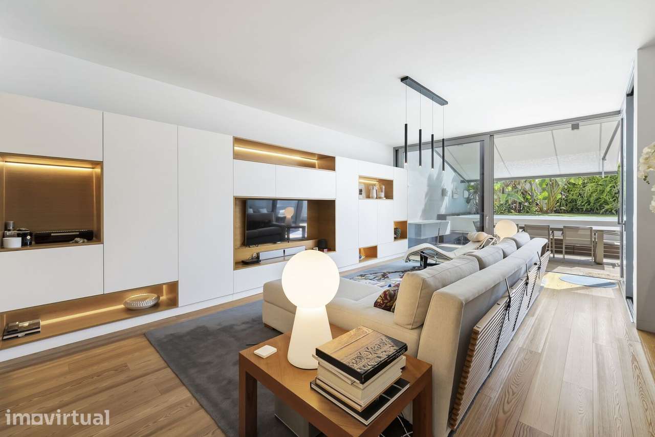 Apartamento T3 com piscina, Campo Mártires da Pátria, Lisboa - Grande imagem: 2/33