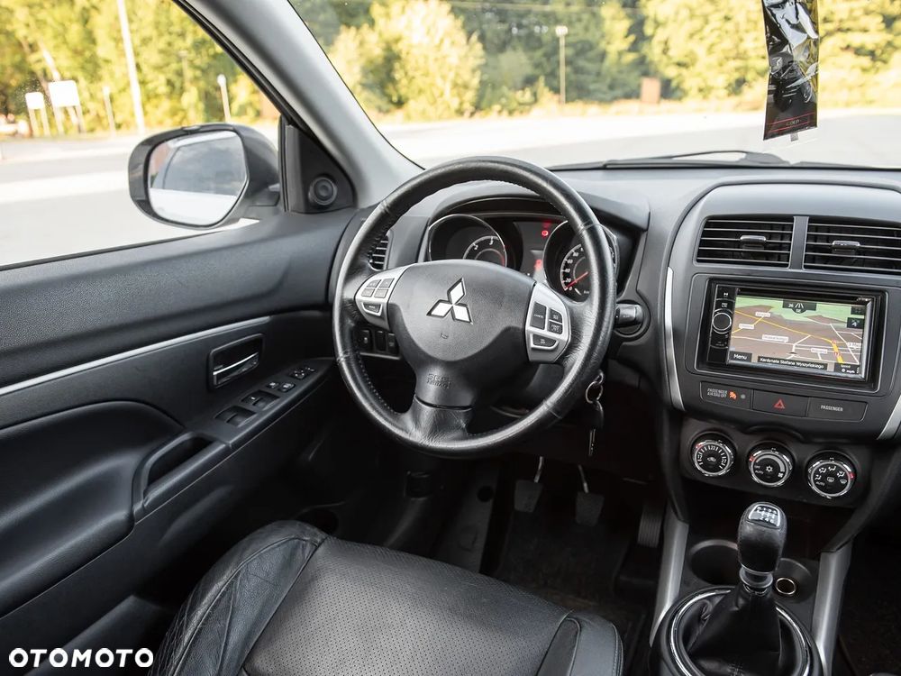 Mitsubishi ASX - 25