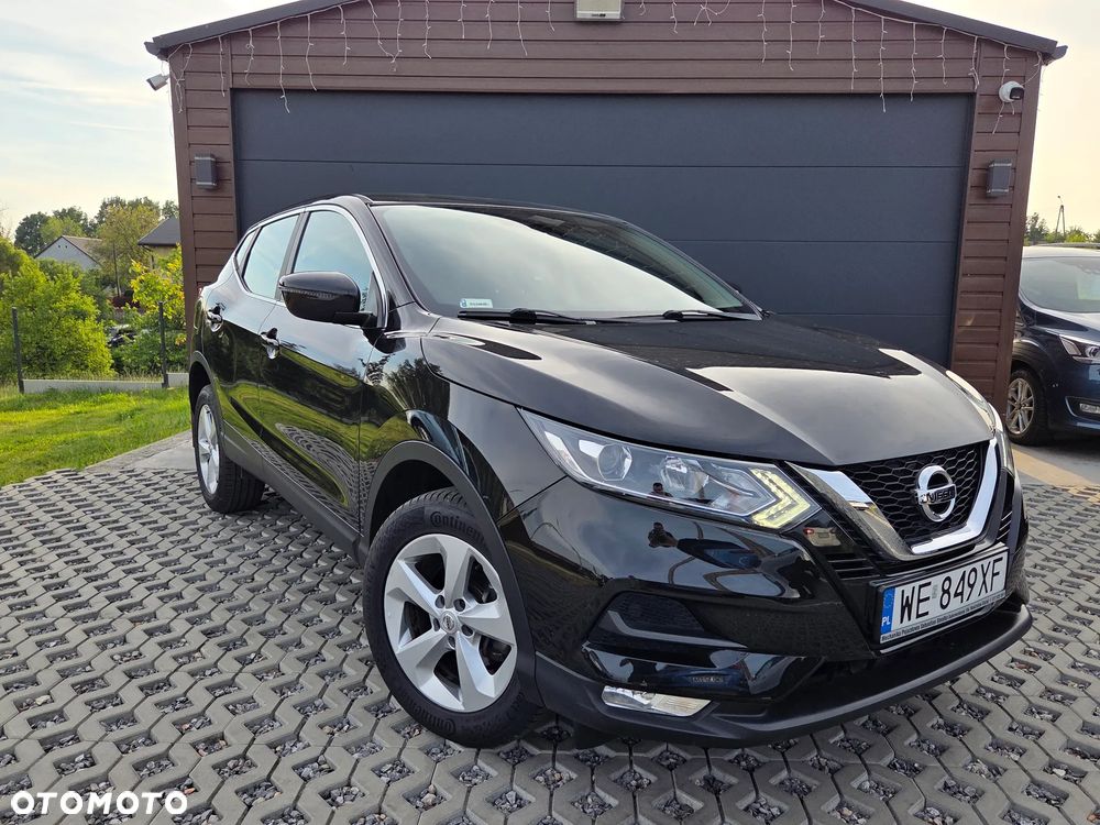 Nissan Qashqai - 2
