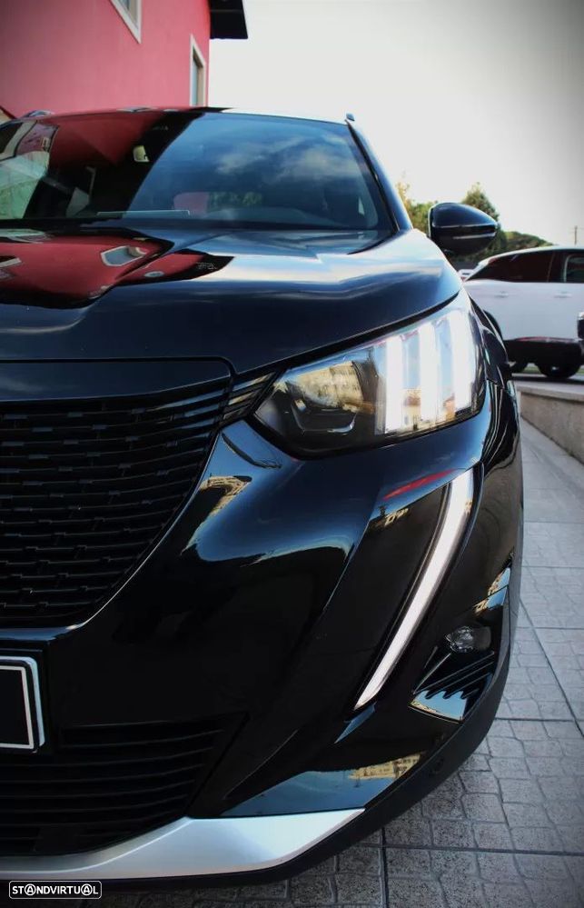 Peugeot e-2008 50 kWh GT Line - 3