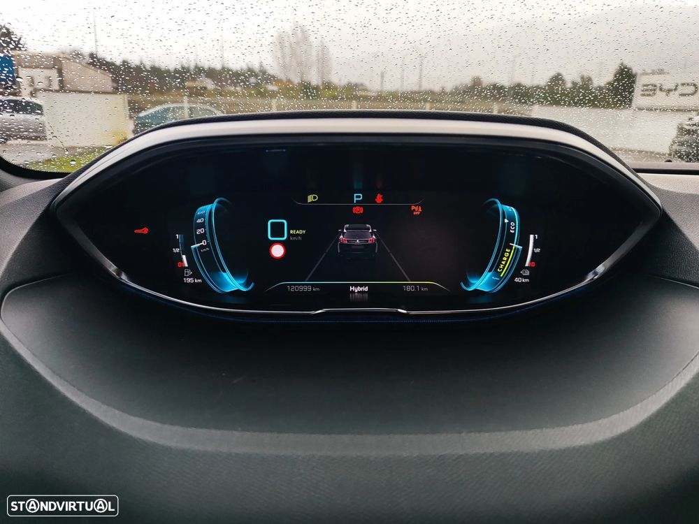 Peugeot 3008 1.6 Hybrid GT Pack e-EAT8 - 28