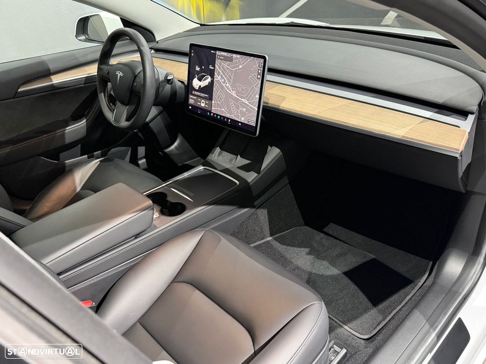 Tesla Model 3 Standard Range Plus RWD - 12