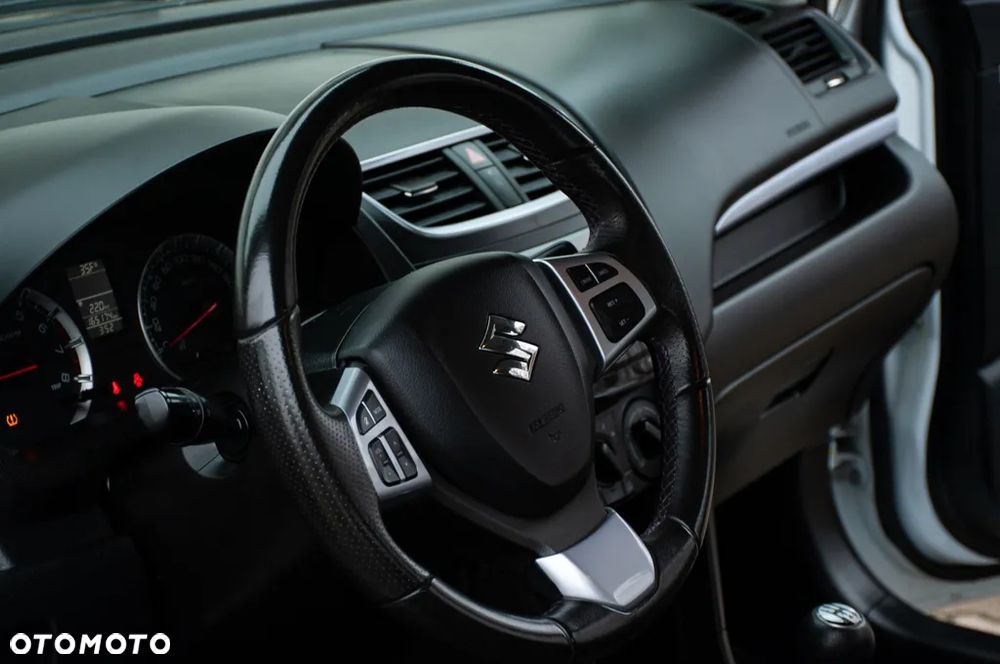 Suzuki Swift 1.2 X-TRA - 25