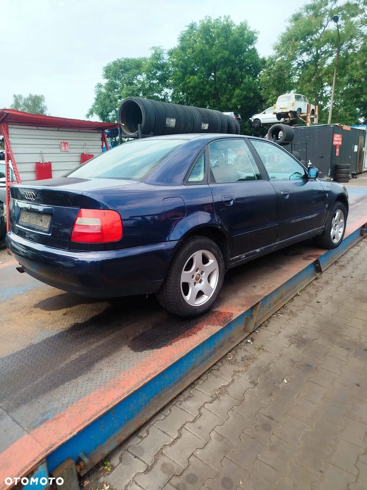 Audi A4 B5 na części. - 10