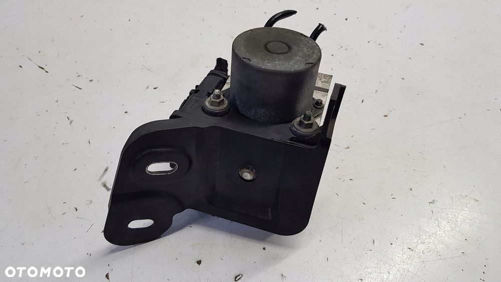 pompa ABS Opel Corsa D 13236013 - 3