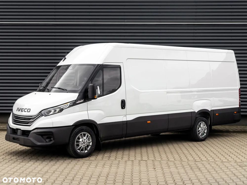 Iveco Daily 35S18HA8V 3.0 L4H2 - 2
