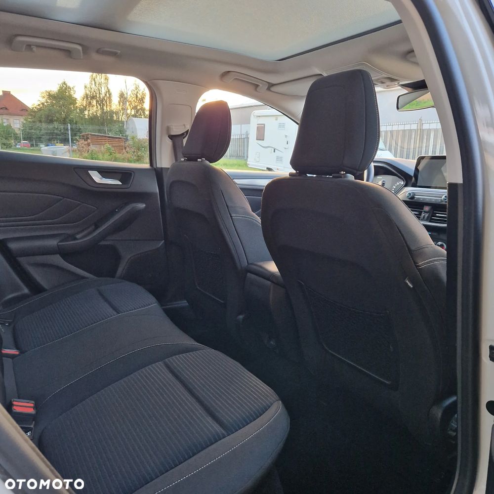 Ford Focus 2.0 TDCi Titanium ASS - 27