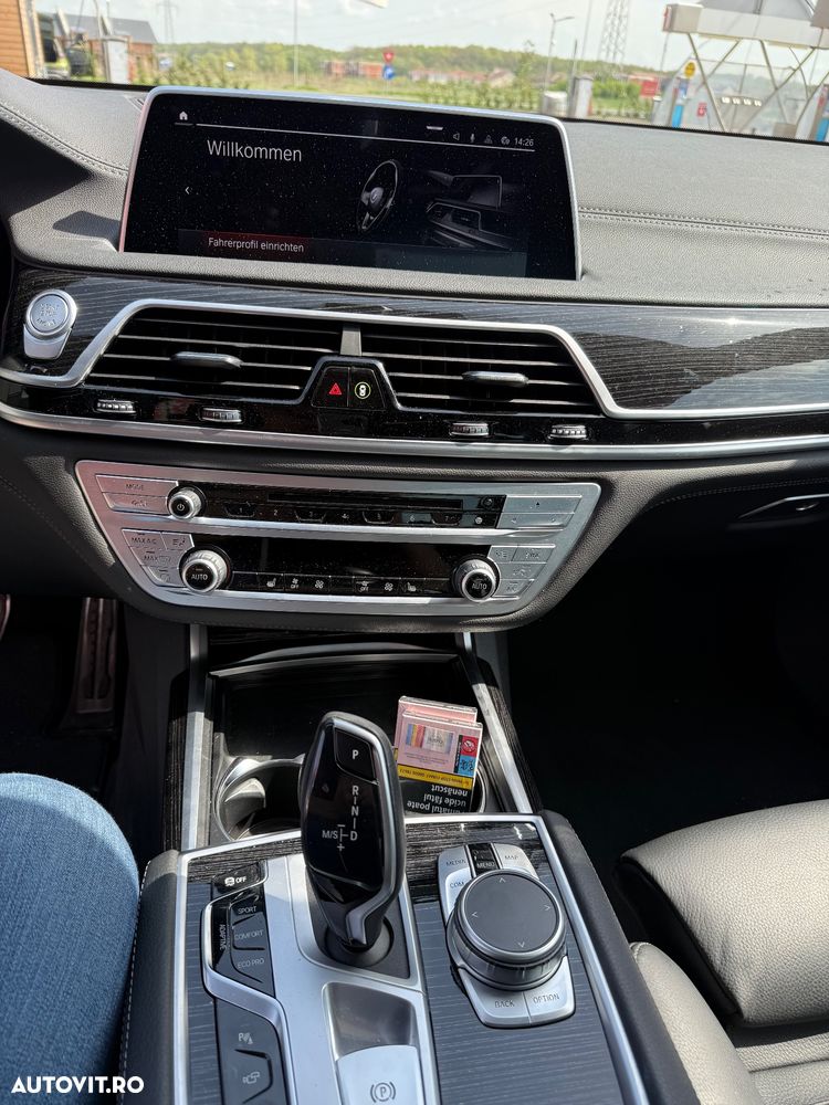 BMW Seria 7 730d xDrive - 8