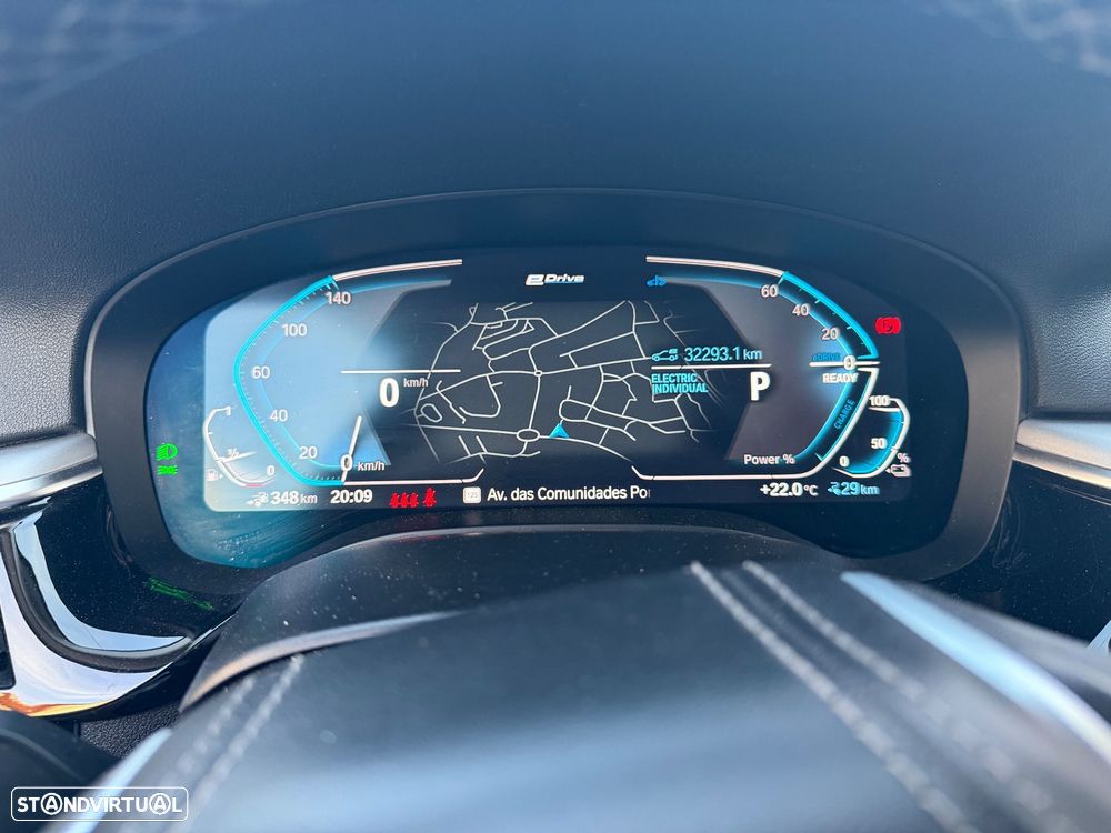 BMW 530 e Line Luxury - 11