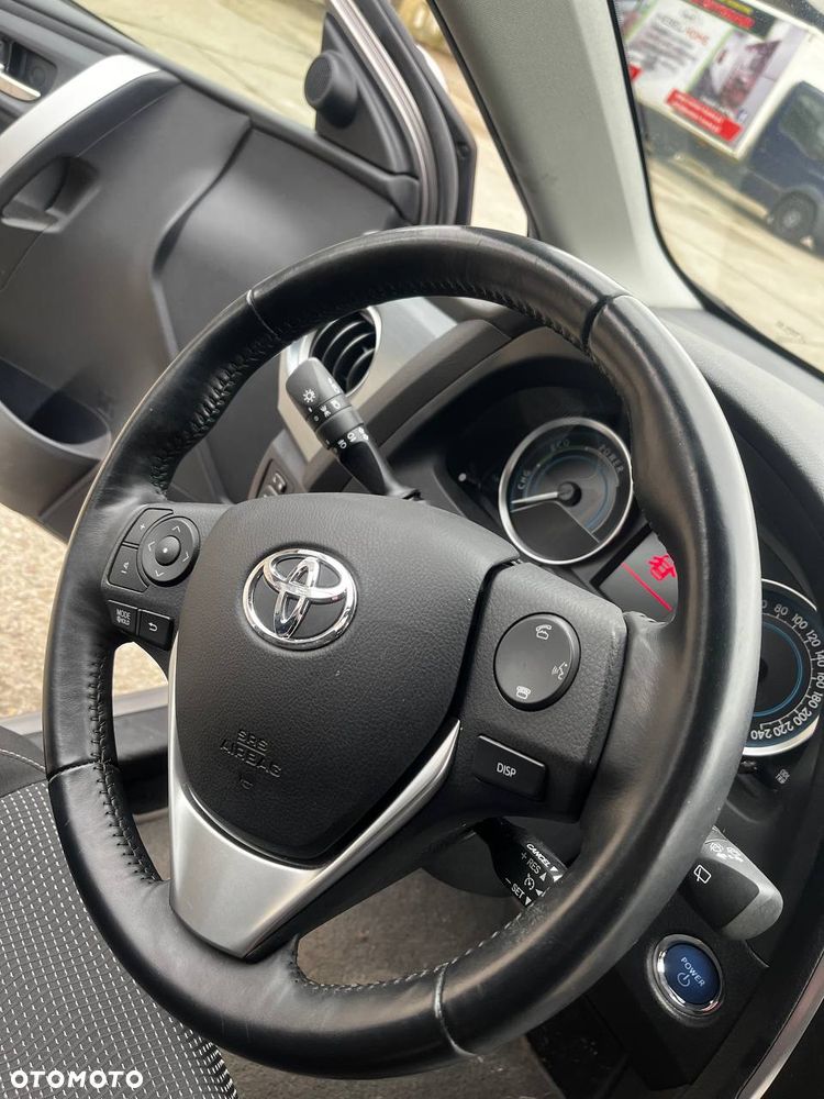 Toyota Auris - 3