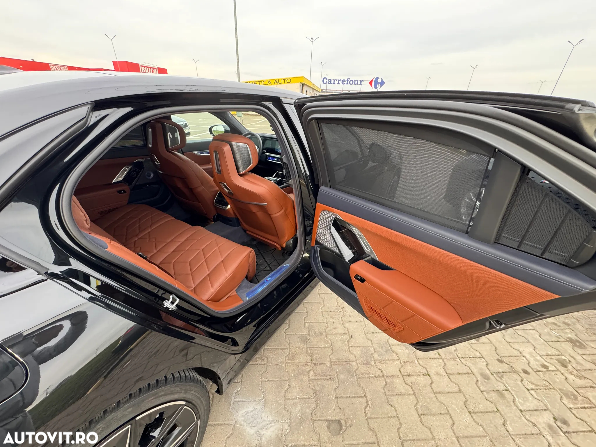 BMW Seria 7 740d xDrive MHEV - 17