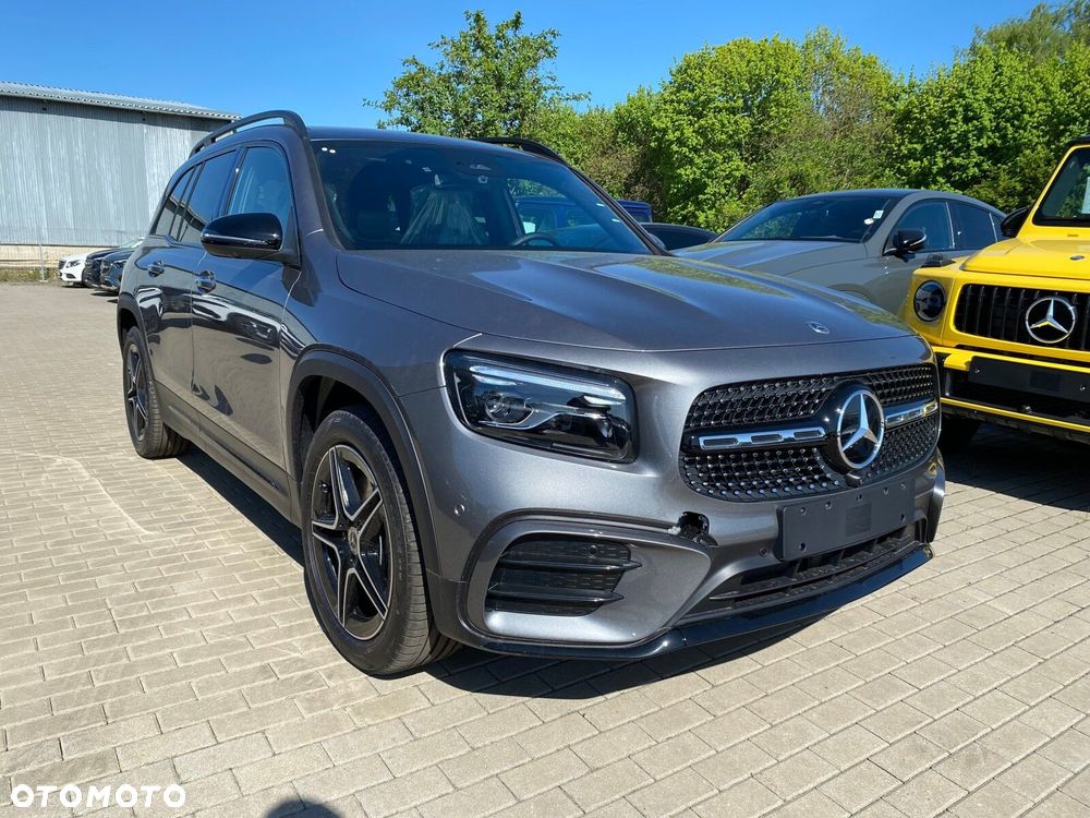 Mercedes-Benz GLB - 5
