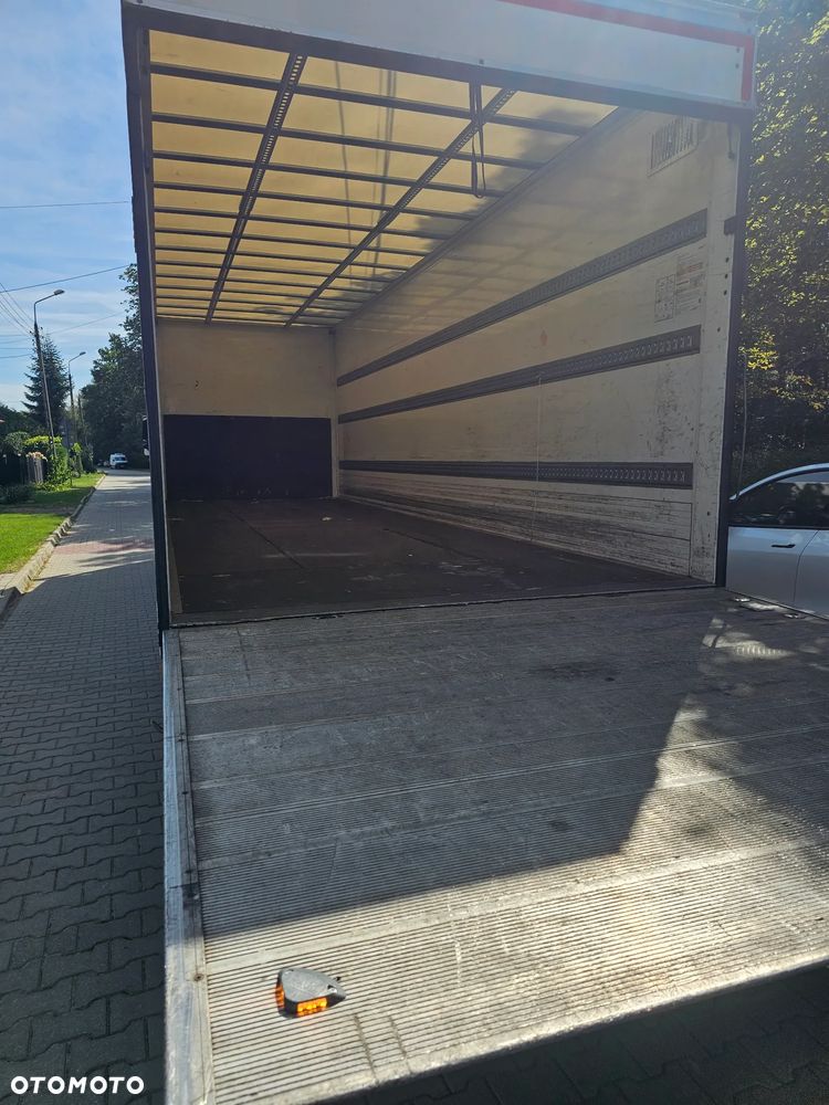 MAN TGL 12.250 z 2019r 418 tys km kontener winda - 8