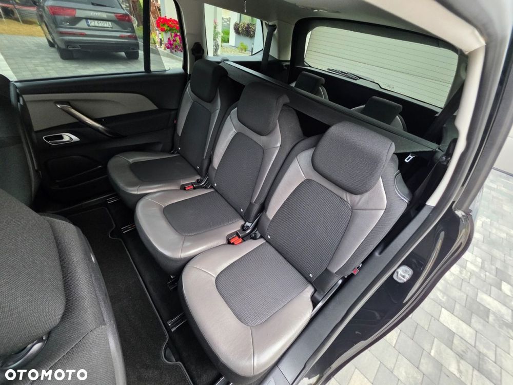 Citroën C4 SpaceTourer - 19