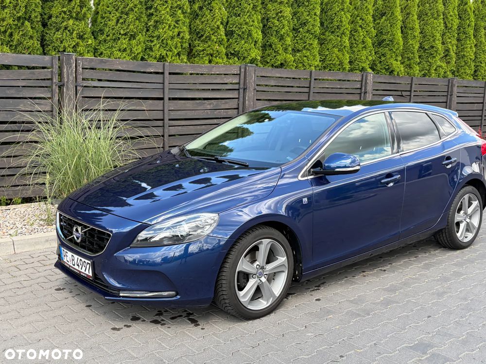Volvo V40 D2 Drive-E Ocean Race - 16