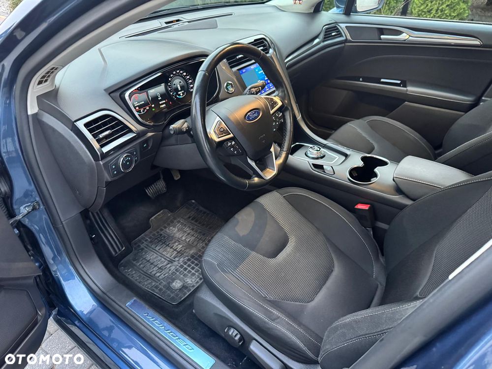 Ford Mondeo 2.0 EcoBlue Titanium - 27