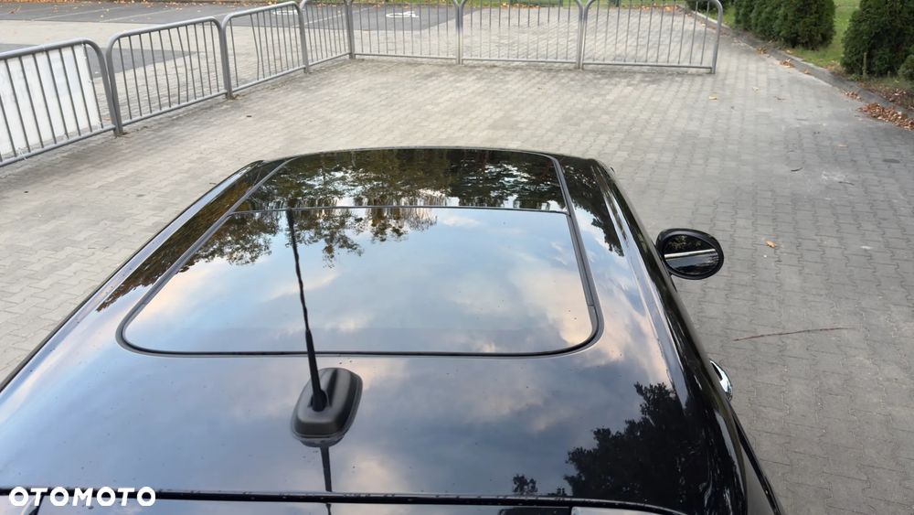 MINI Cooper John Works Trim - 13