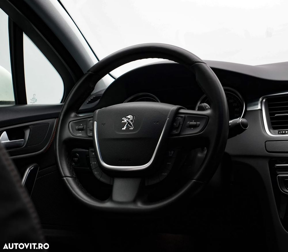 Peugeot 508 2.0 BlueHDI FAP BVA GT - 17