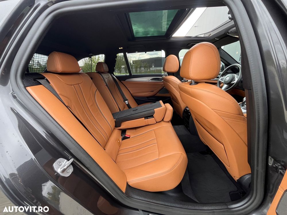 BMW Seria 5 520d xDrive Touring Aut. Luxury Line - 33