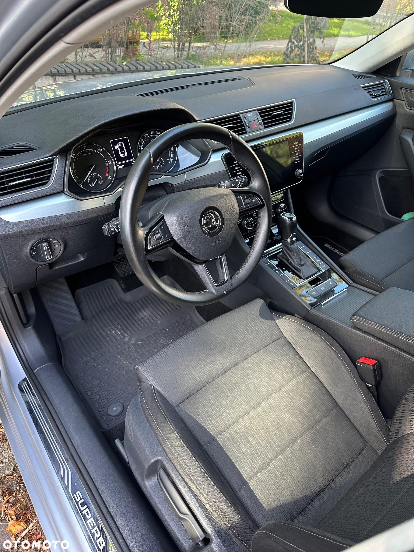 Skoda Superb 2.0 TDI Ambition DSG - 15