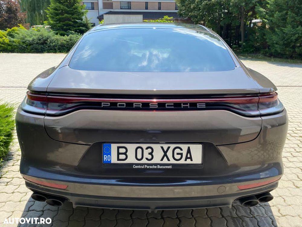 Porsche Panamera - 11
