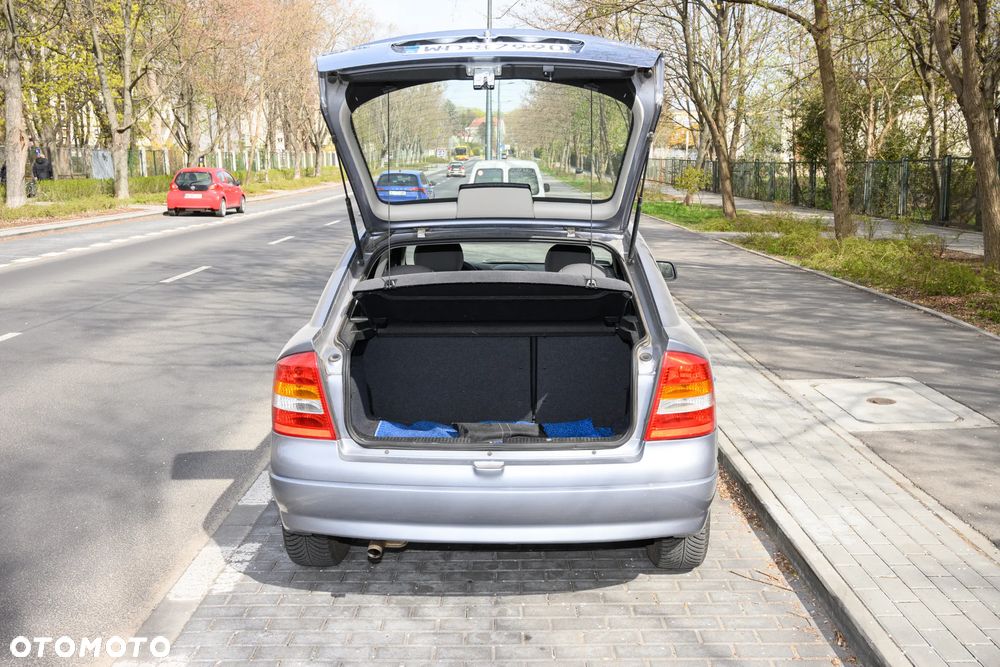 Opel Astra 1.4 Start - 12