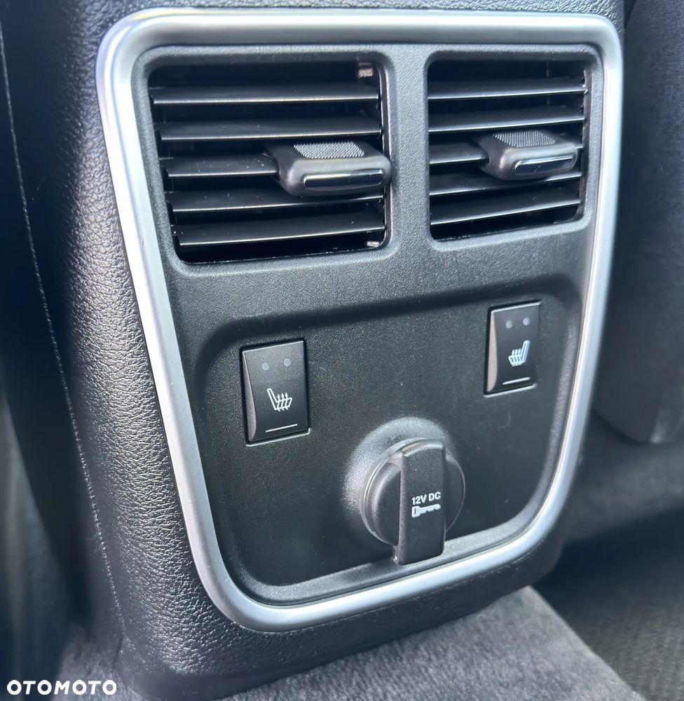 Lancia Thema 3.6 Executive AWD - 32