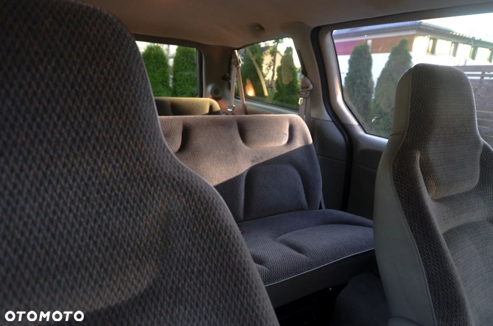 Dodge Caravan SE 3.0 - 37