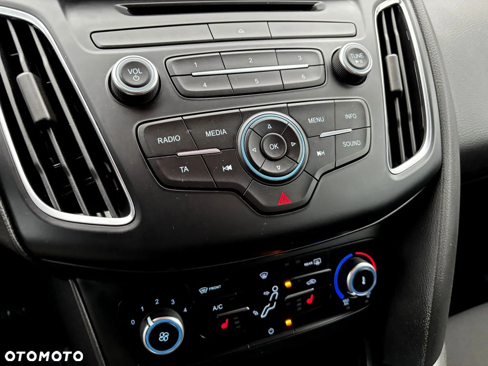Ford Focus 1.0 EcoBoost Trend - 20