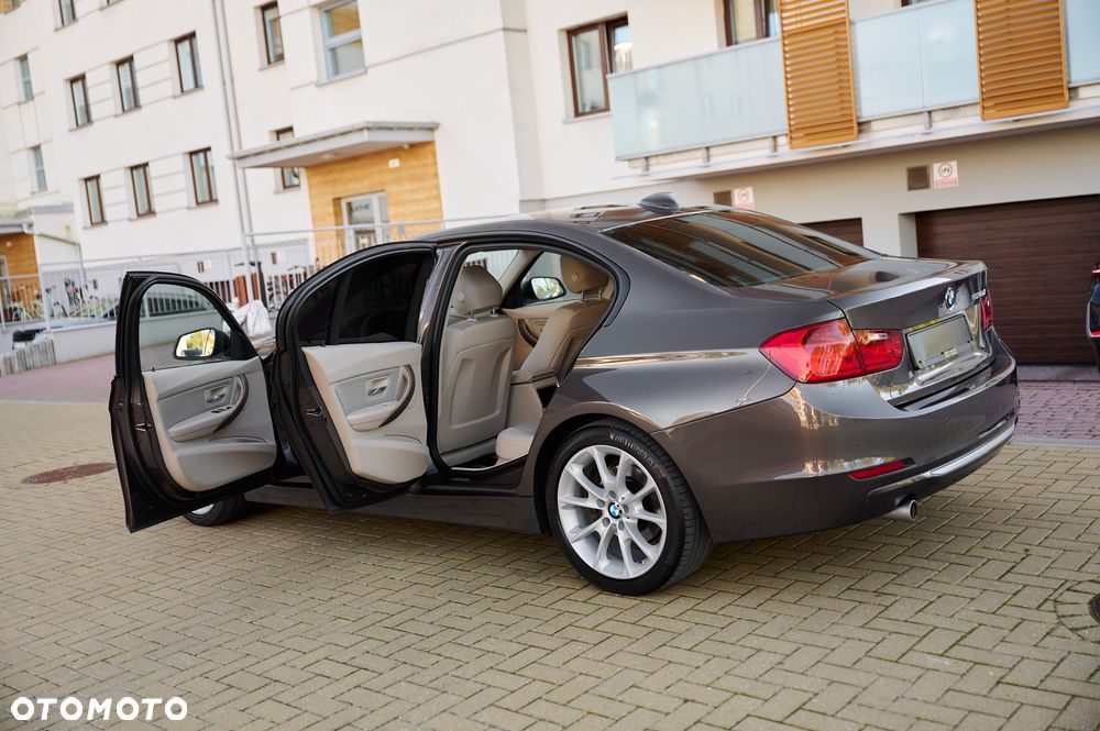 BMW Seria 3 - 20