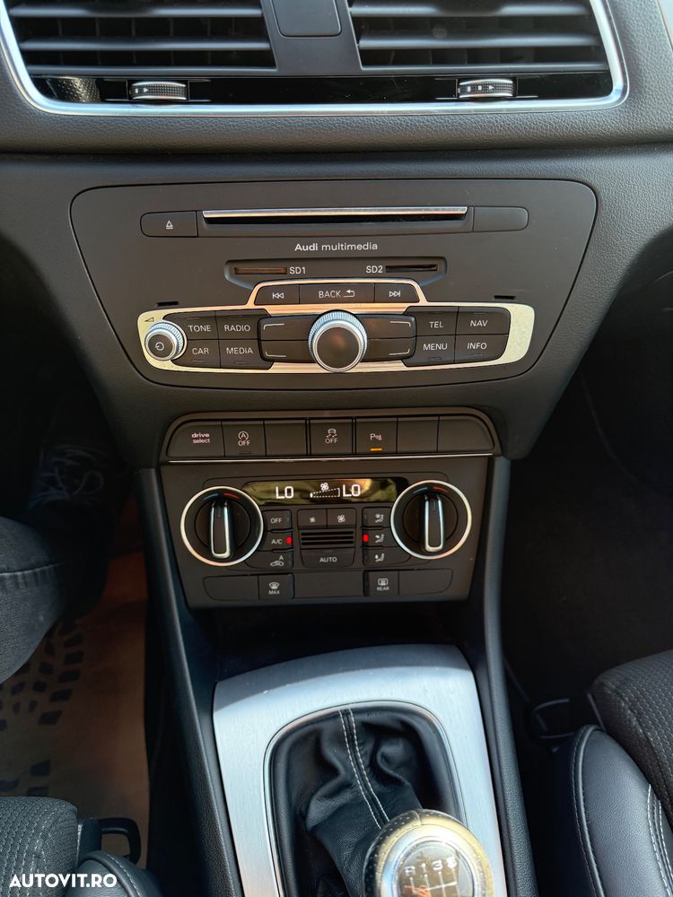 Audi Q3 2.0 TDI Design - 15