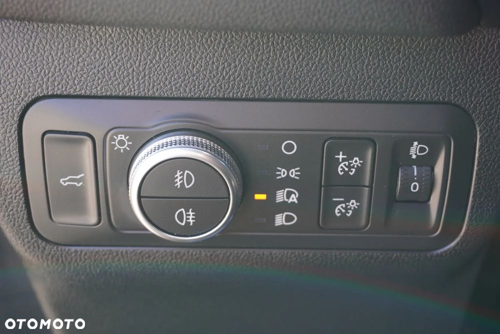 Ford Kuga 1.5 EcoBoost ST-LINE - 34