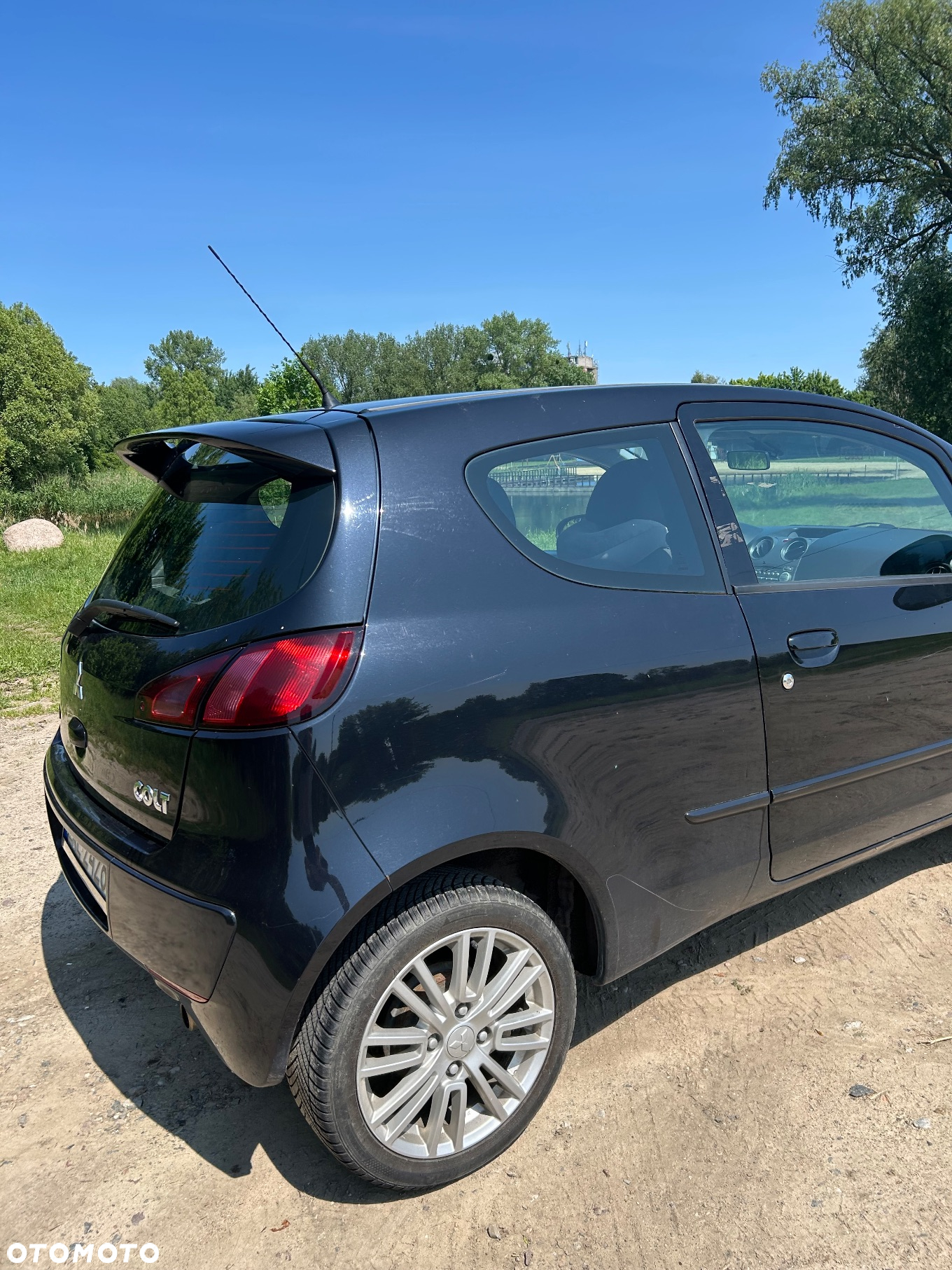 Mitsubishi Colt 1.3 Inform - 4
