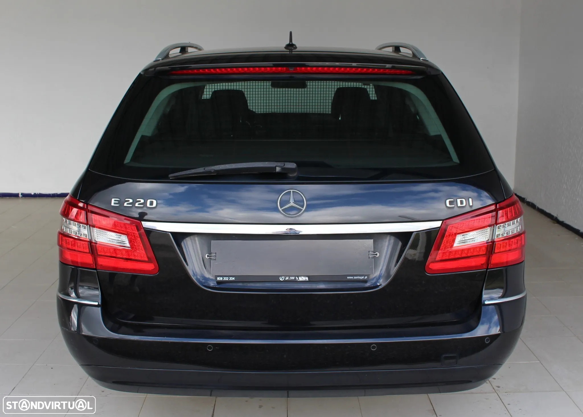 Mercedes-Benz E 220 CDi Avantgarde BlueEfficiency Auto - 5