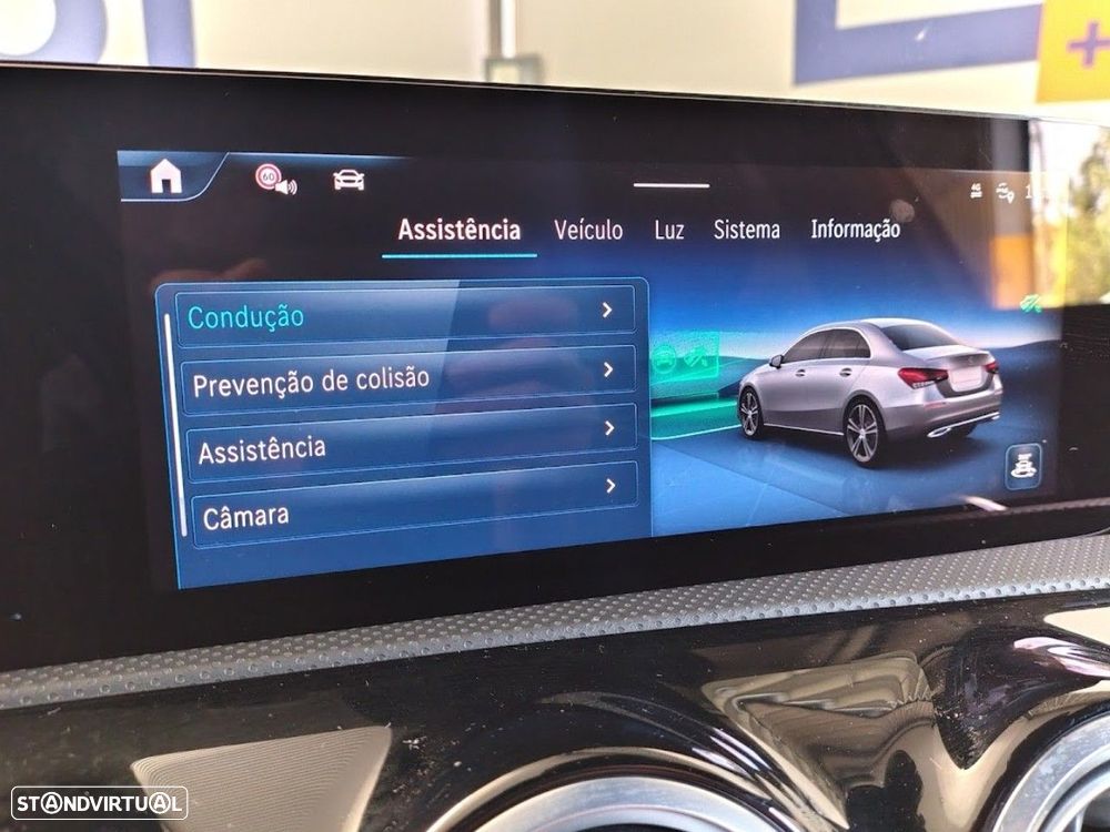 Mercedes-Benz A 250 Limousine e - 30