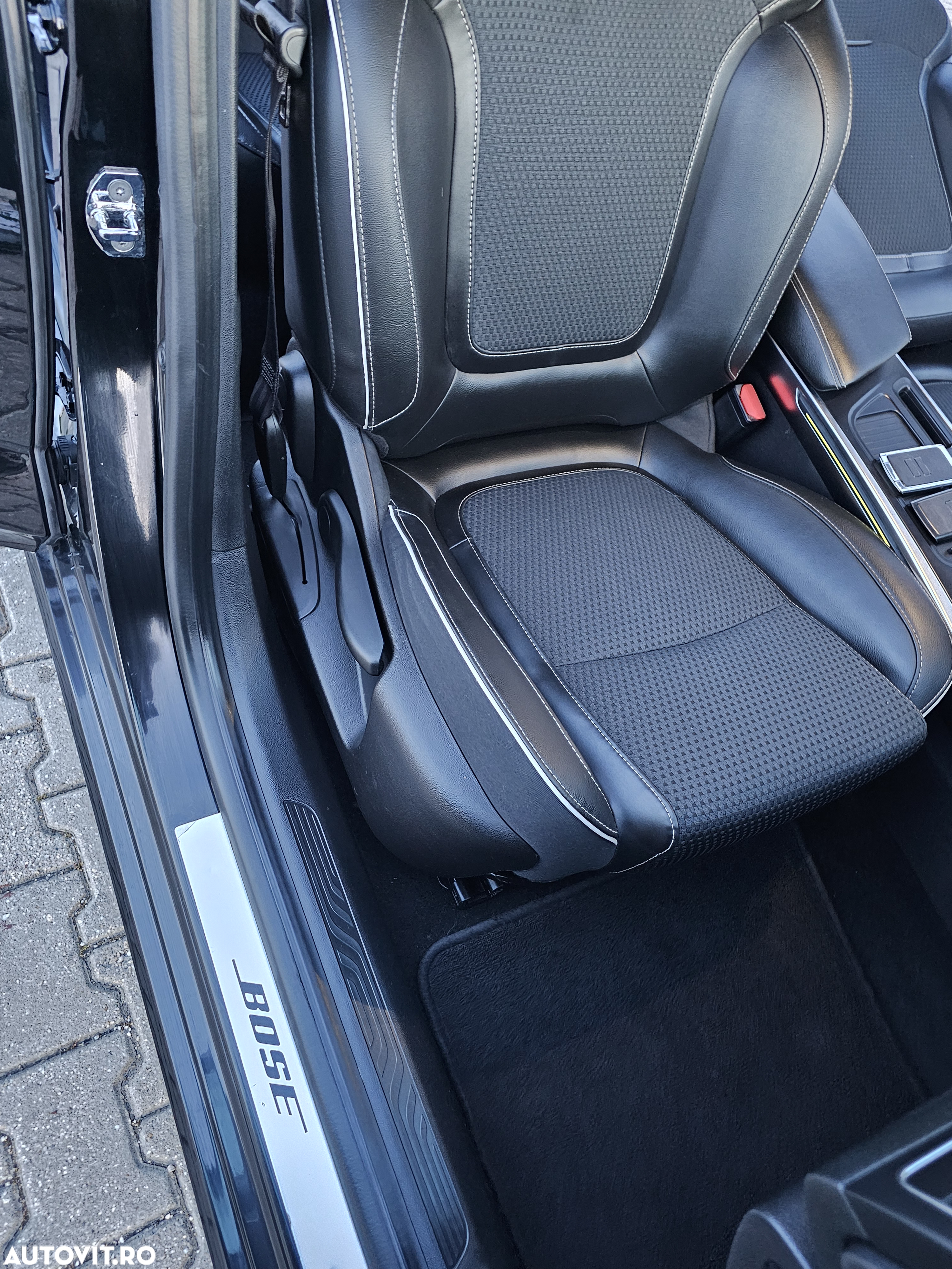 Renault Megane ENERGY dCi 130 BOSE EDITION - 18
