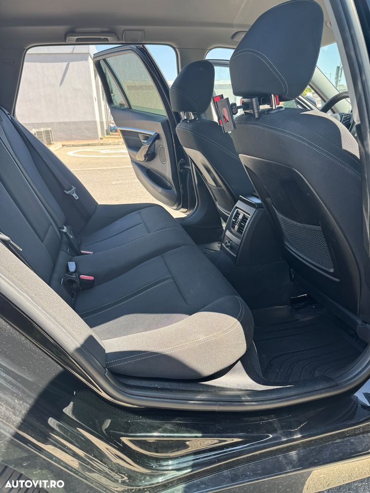 BMW Seria 3 320d xDrive AT - 5