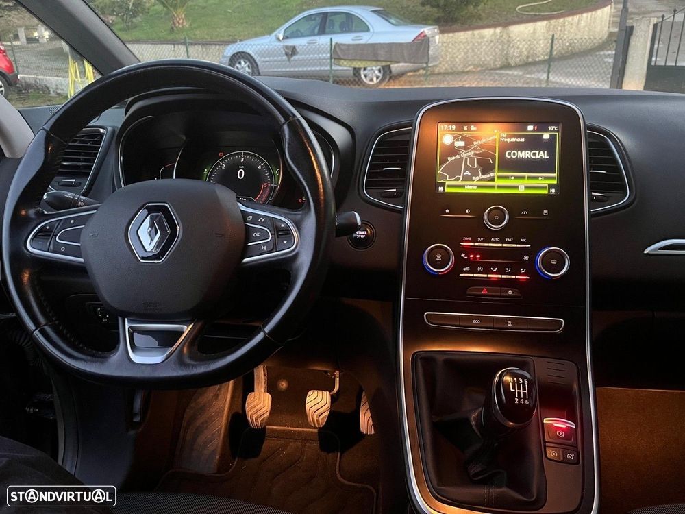 Renault Grand Scénic 1.5 dCi Dynamique S SS - 6