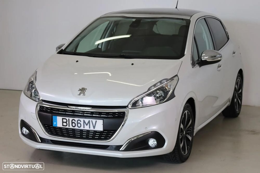 Peugeot 208 1.2 PureTech Allure EAT6 - 4