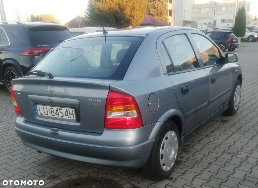 Opel Astra - 5
