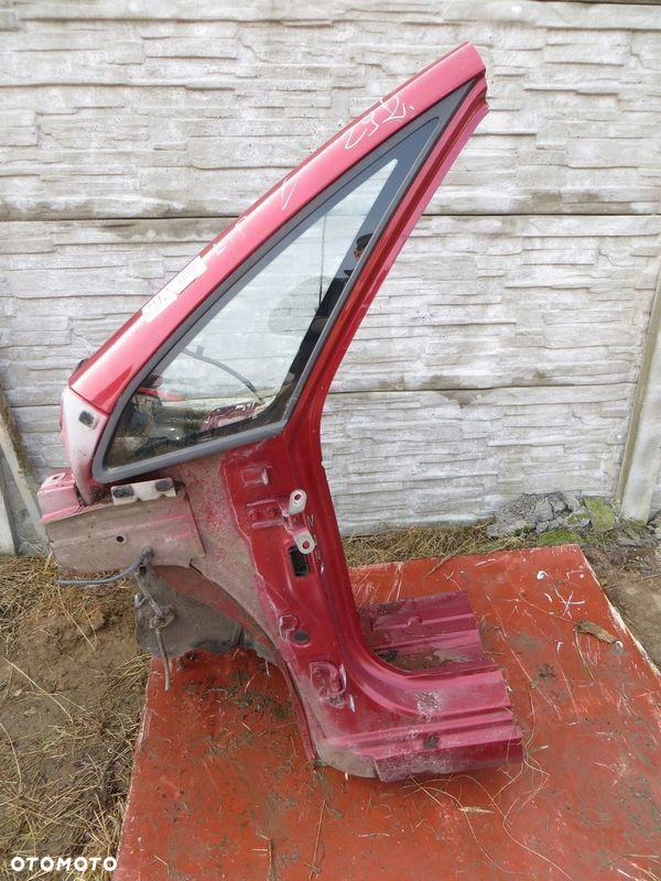 HYUNDAI IX20 PODŁUŻNICA ĆWIARTKA LEWA PRZÓD 10-