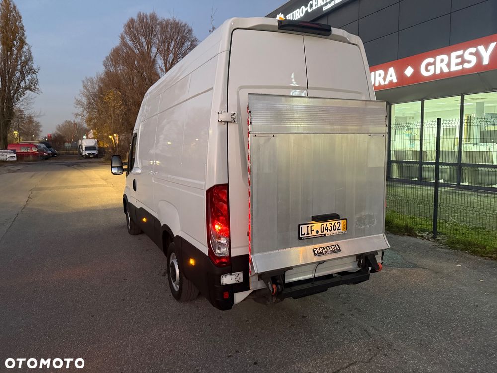 Iveco Daily 35S160 L3h3 Automat HiMatic +Winda załadowcza - 10
