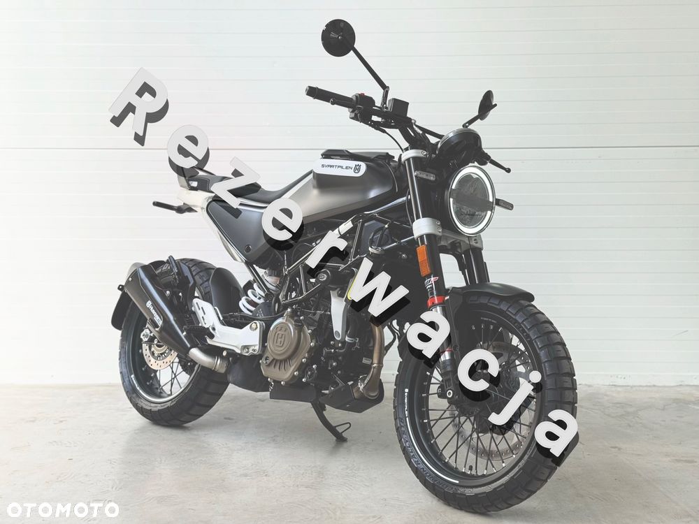 Husqvarna Svartpilen - 2
