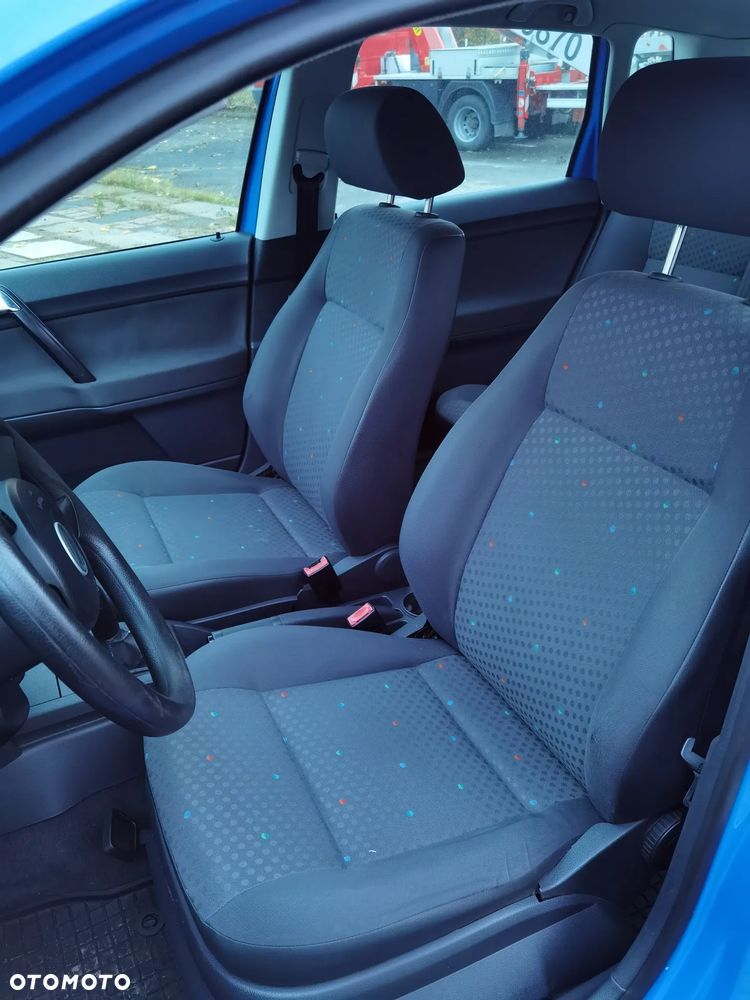 Volkswagen Polo 1.4 16V Trendline - 6