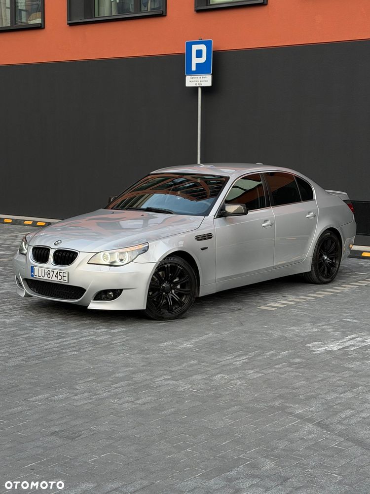 BMW Seria 5 520i - 2