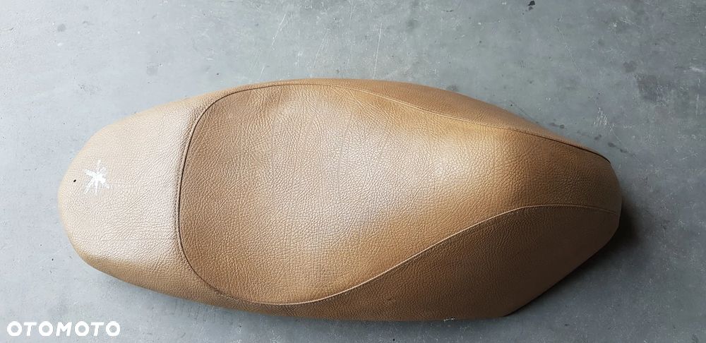 PEUGEOT KISBEE 50 KANAPA SIEDZENIE - 2