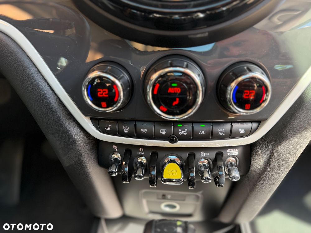 MINI Countryman Cooper S E ALL4 - 25