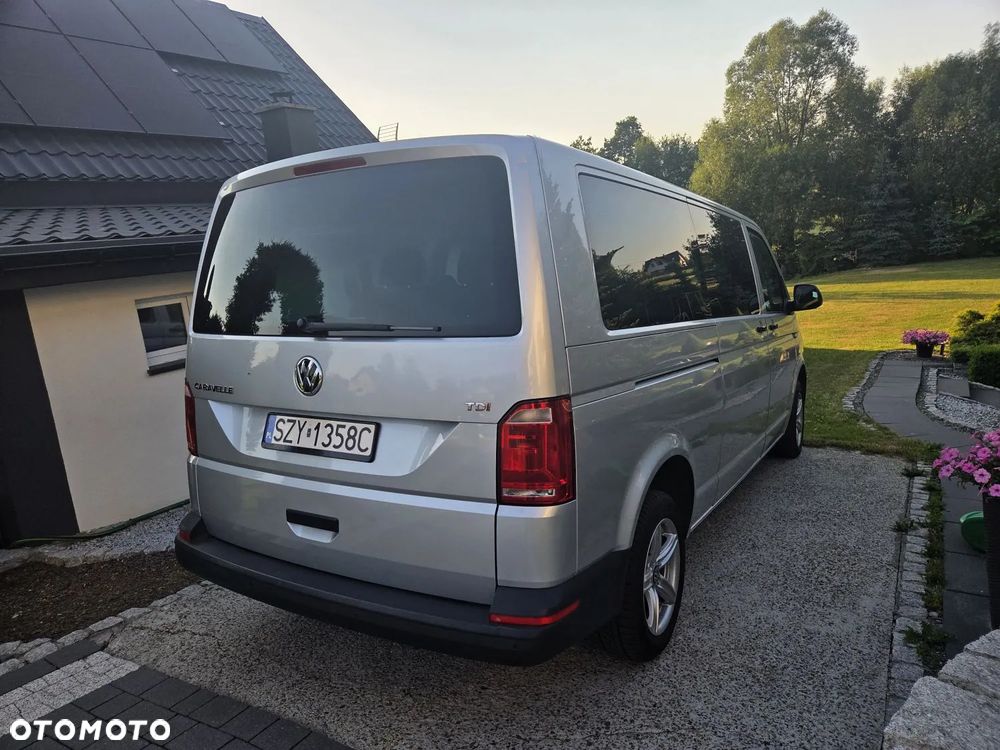 Volkswagen Caravelle 2.0 TDI L2 Comfortline DSG - 9