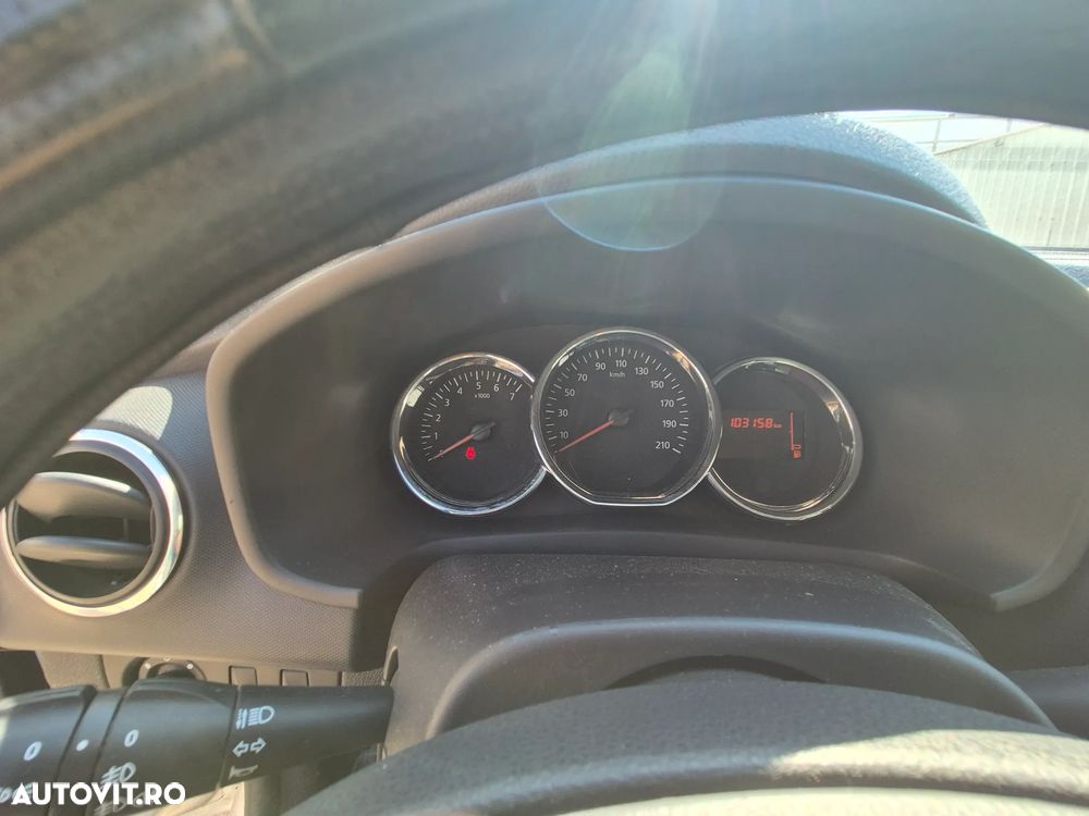 Dacia Logan 1.2 75CP Laureate - 13