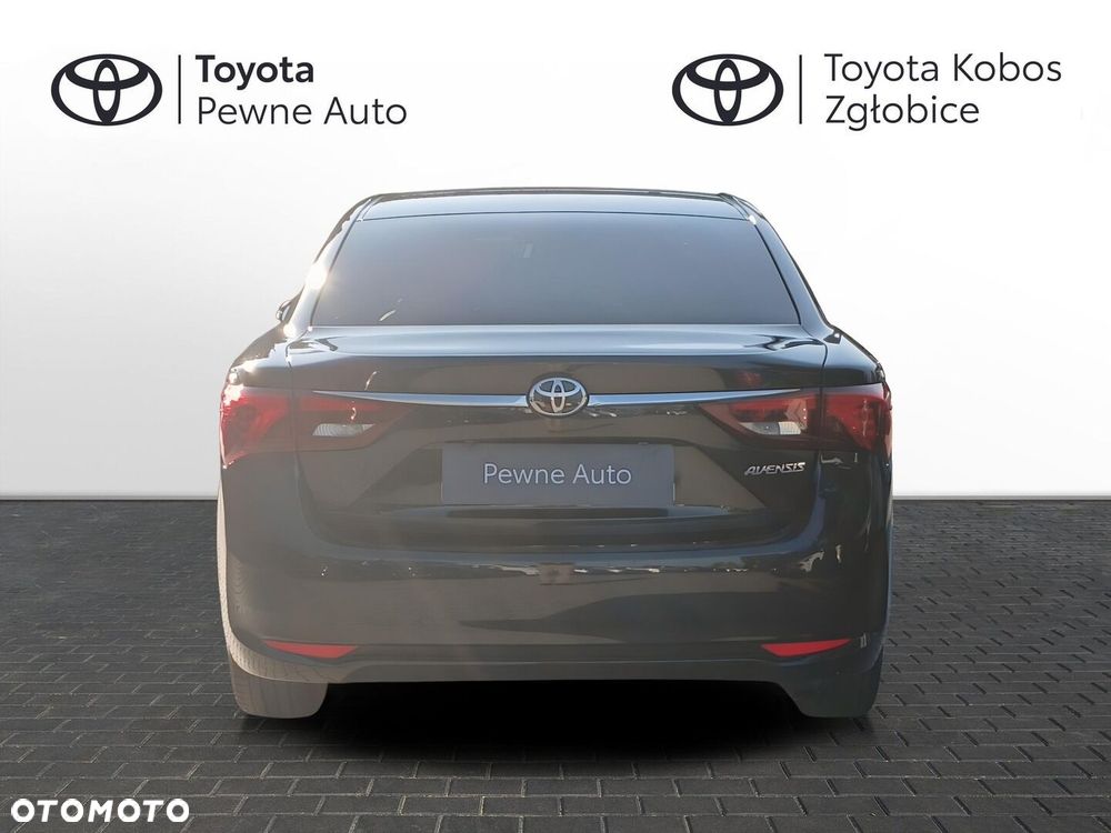 Toyota Avensis 1.8 Premium EU5 - 8